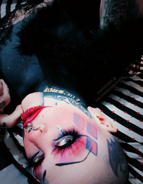 msrazorde pornstar art picture