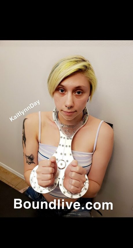 moonbabyfuxk naked actress pics