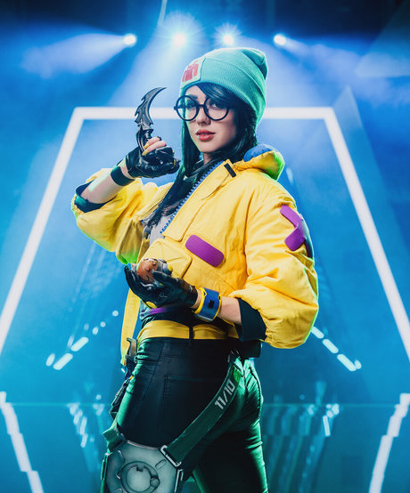 Farbenfuchs model hot pics