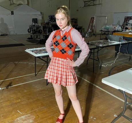 Angourie Rice xxx model galleries