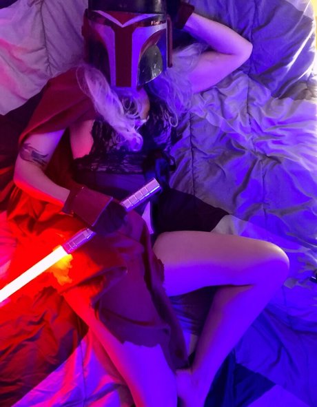 blondiedoes star image