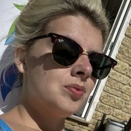 Holly Ann Muldoon hot pornstar pictures