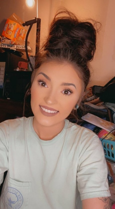 ladyjayyy23 xxx pornstar photo