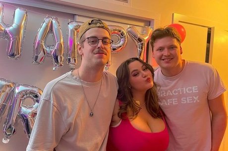 Sara M best star pics