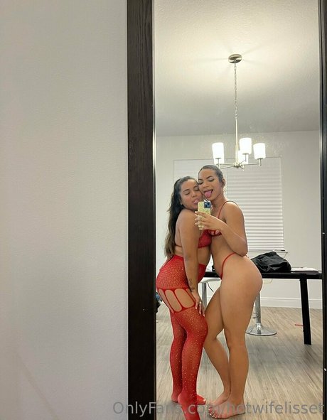 hotwifelisset art actress images