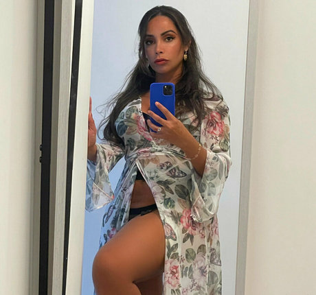 pnikitafr nudes model pic