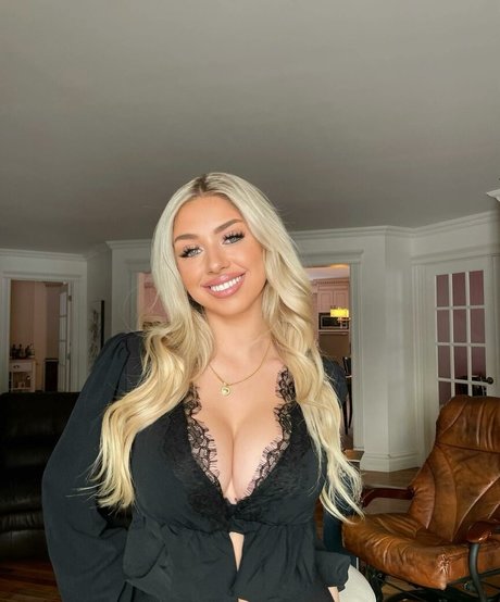 Anais Laliberte top model images