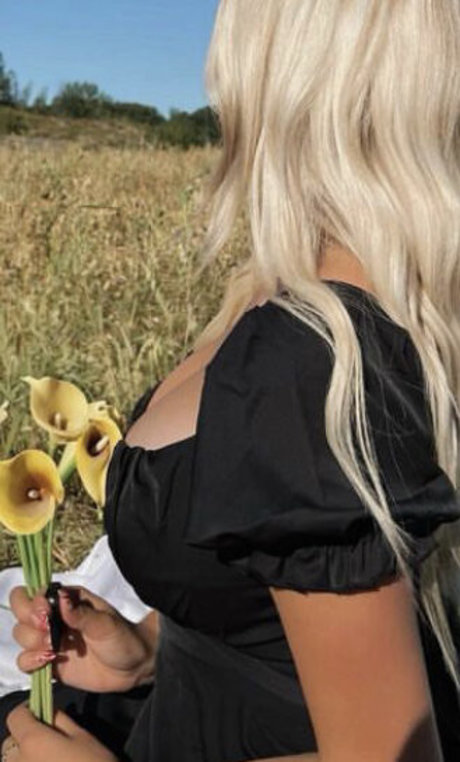 Anais Laliberte top model img