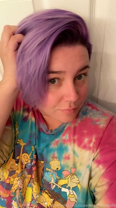 unsupervised housewife pornstar naked img