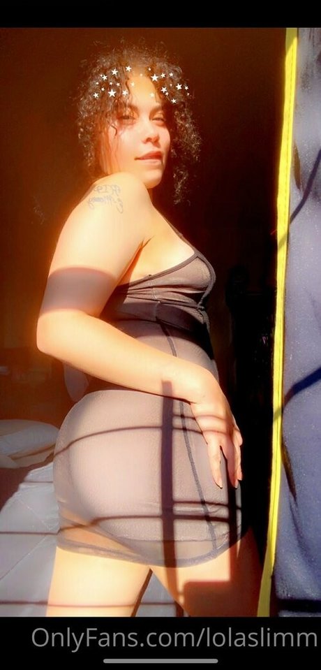 blonde shemale onlyfans hot images