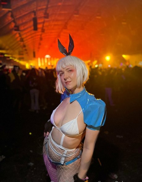 kayz0rbeam hot model img