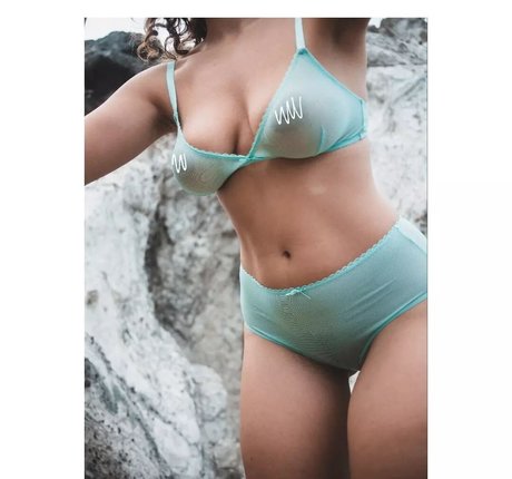 Noa The Model hot star photo