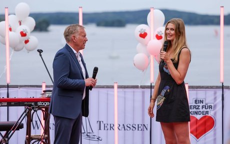 Toni Garrn free actress picture