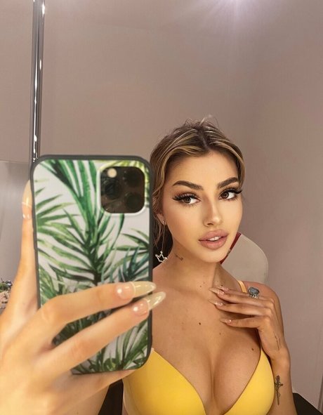 epixemily beautiful pornstar gallery