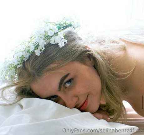 selinabentz4free pretty model gallery