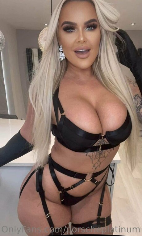 Porscheplatinum pornstar erotic photo