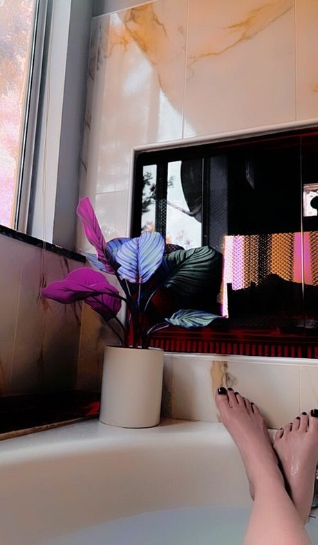 Kelsey Remige pornstar nude pics