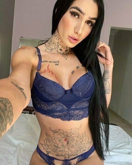 marceladimovfree star naked pic