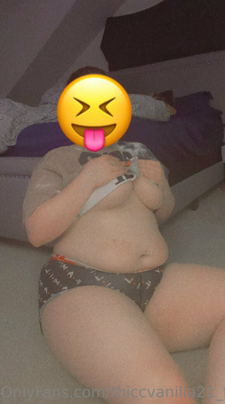 thiccvanilla21 free beautiful model galleries