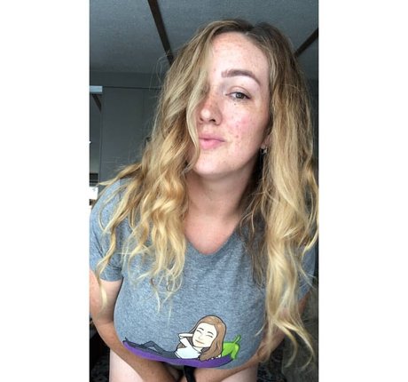 nudist onlyfans adult pics