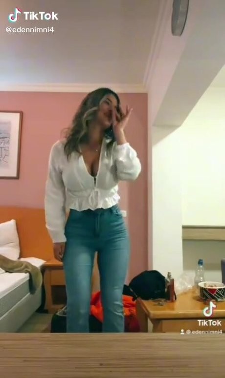 Eden Nimni perfect actress gallery