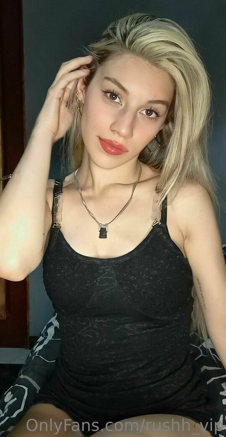 rushh vip pornstar pretty picture