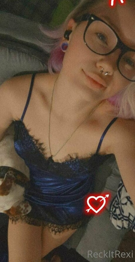 reckitrexi naked star photos