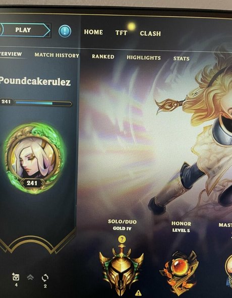 poundcakerulez perfect actress photo