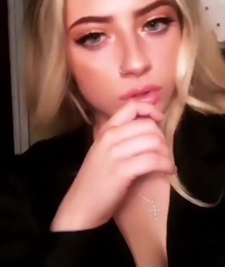 Ali Cortese pornstar nude galleries