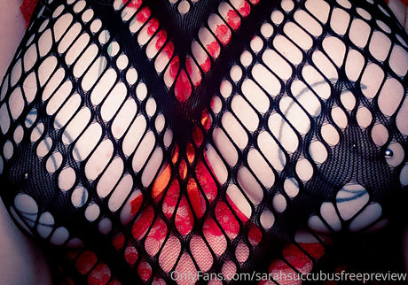 sarahsuccubusfreepreview model perfect pic