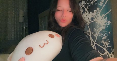 luckywithlola top model images