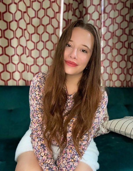 blonde masturbation onlyfans art nude galleries