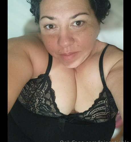 lainsatiable model hd image