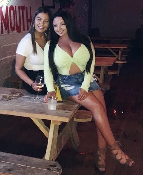 Jenn M exclusive pornstar photo