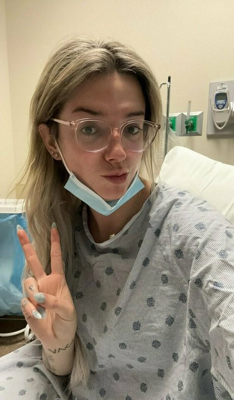 cloexrain hot star img