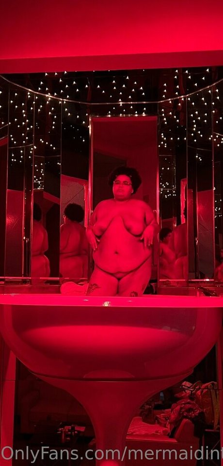 mermaidinthemtn model beautiful archive