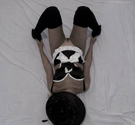 malibustringskristen star sexy img