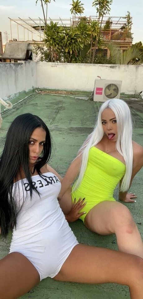 chichivzla adult star pics