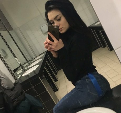 kiramoonlight high quality model images