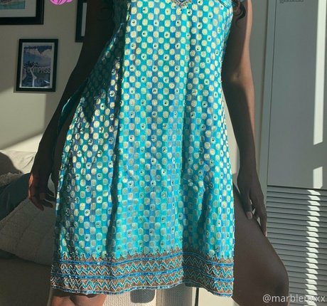 _marblemixx_ model perfect img