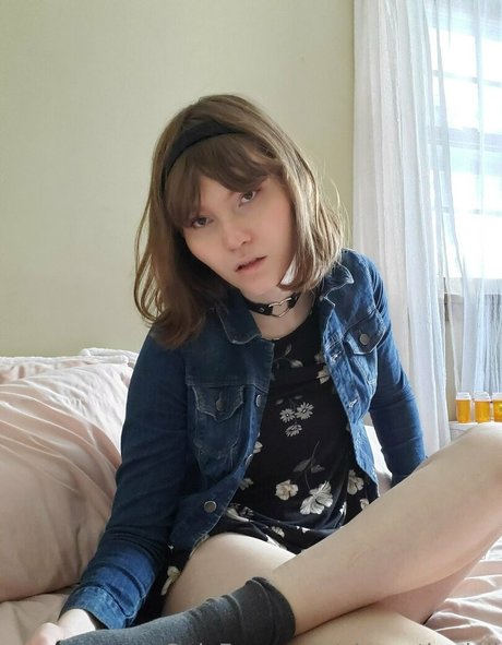 alysonthedoll free star photo