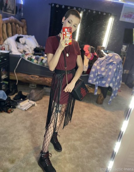 Alieninara free model image