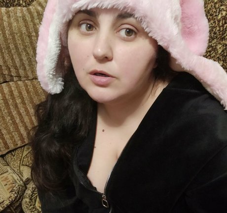 karinamoonn pornstar pretty images