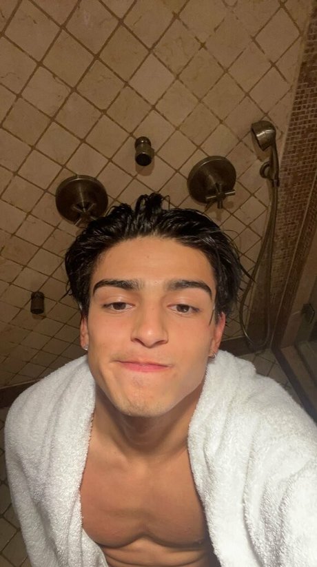 evillxe star exclusive picture