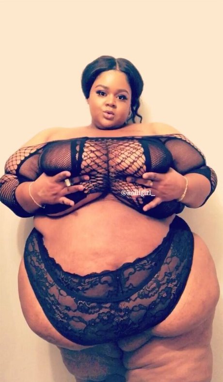 bigbabii sexy model photos