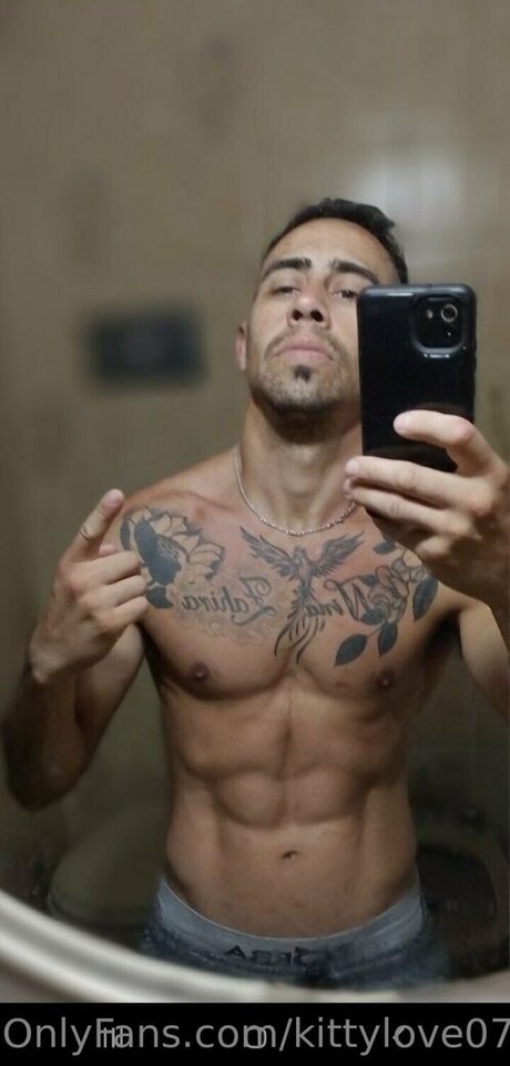 kittylove074 nude pornstar pic