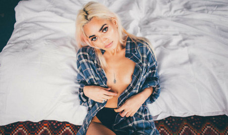 Tara Sky Martin star hd picture