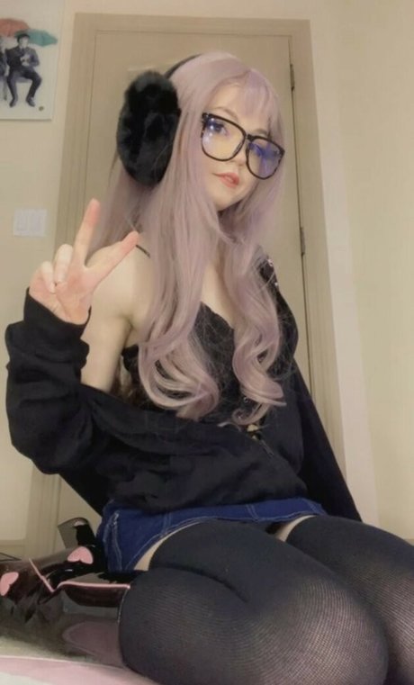 Strawberrymillk pornstar nude picture