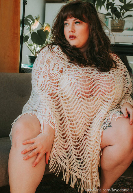 wax onlyfans beautiful photo