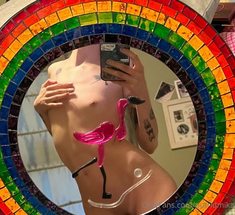 Putrid star naked archive